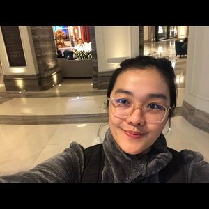 Meet your Posher, Arelle